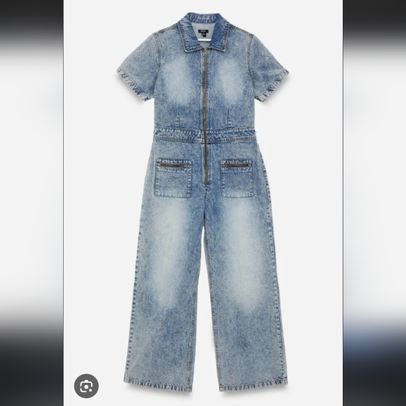 NastyGal ☆ Plus Denim Short Sleeve Jumpsuit
